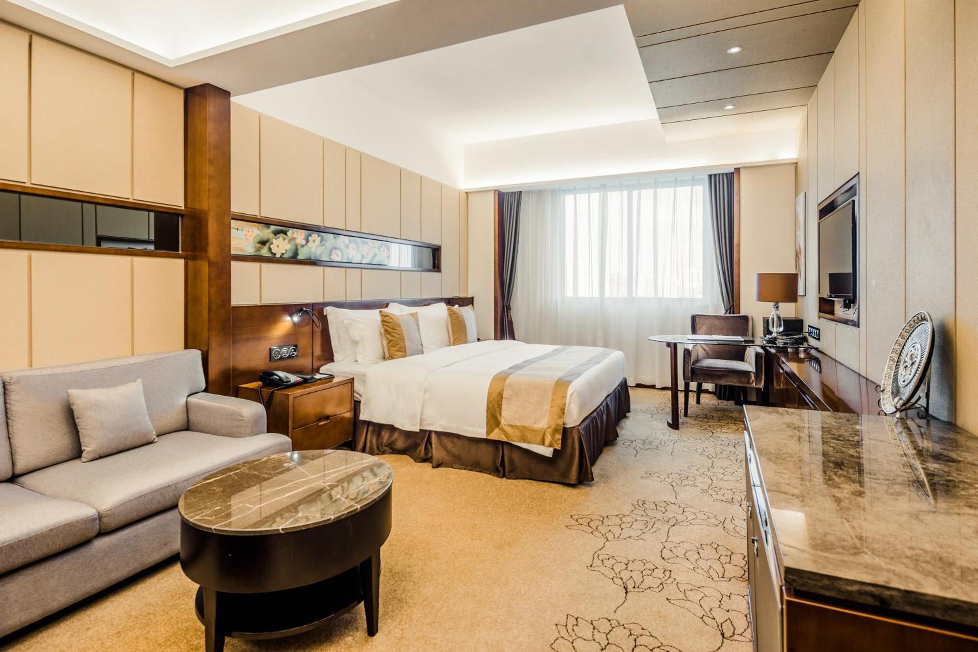 Maoming International Hotel Екстериор снимка