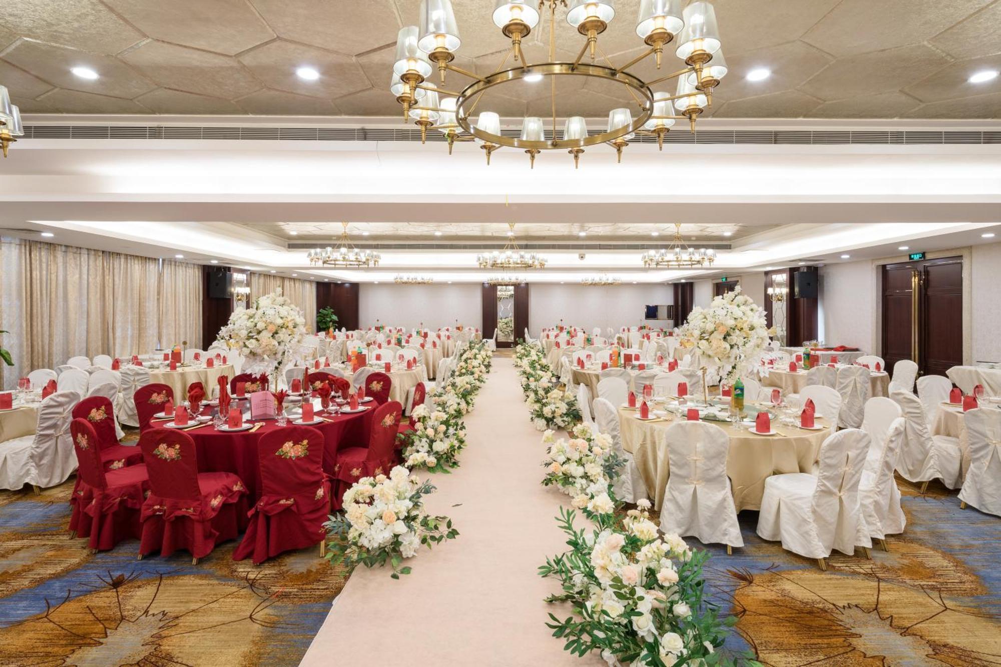 Maoming International Hotel Екстериор снимка