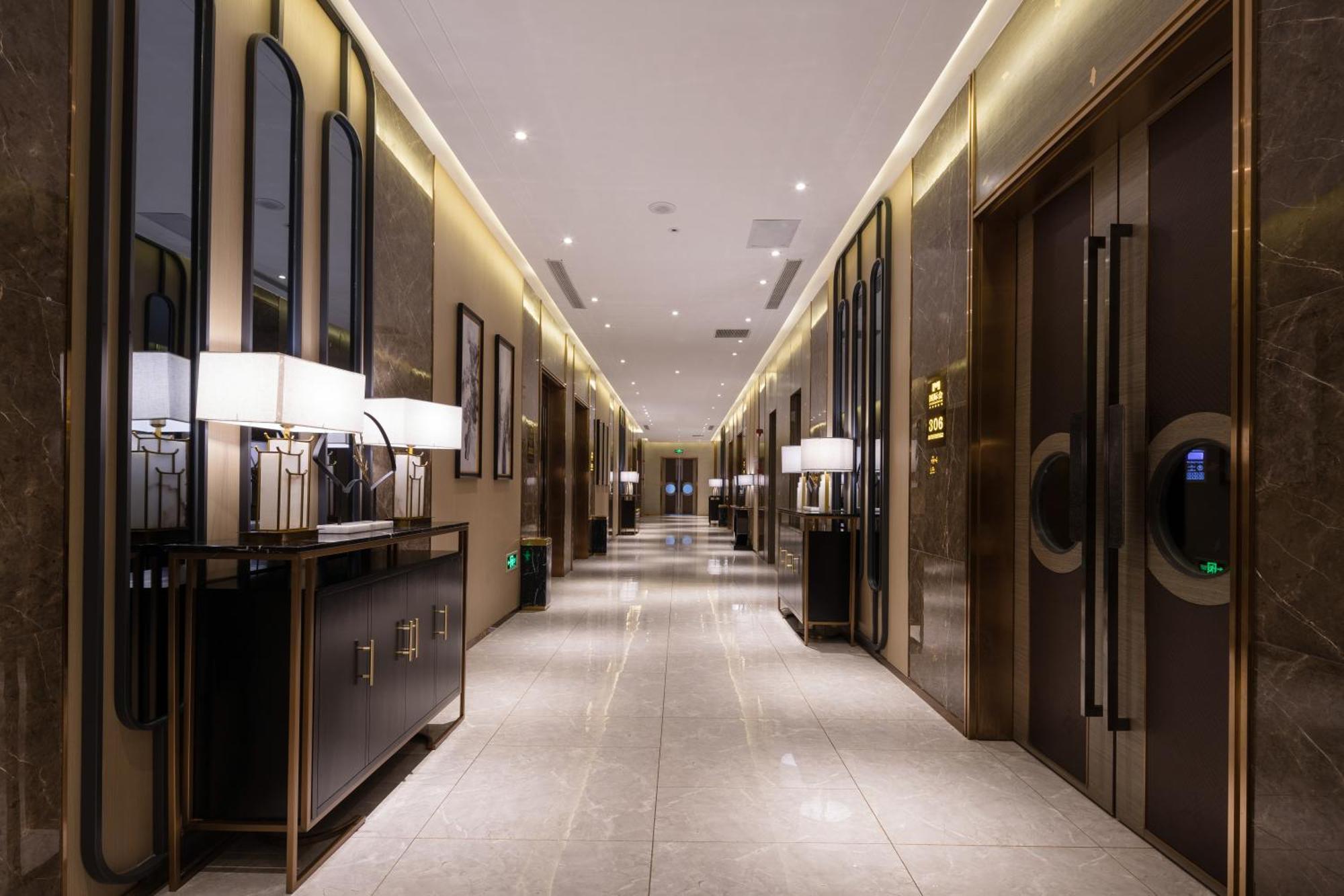 Maoming International Hotel Екстериор снимка